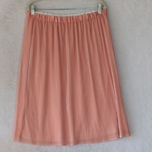 Vicki‎ Wayne Women's Peach Pleated Skirt Size L